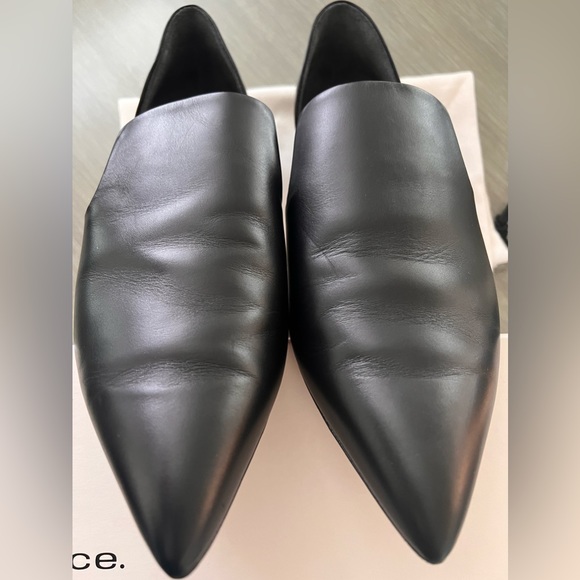 Vince. Black Flats size 10 - Picture 6 of 14
